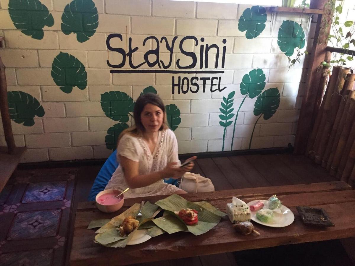 Owl Hostel Karimunjawa Buitenkant foto